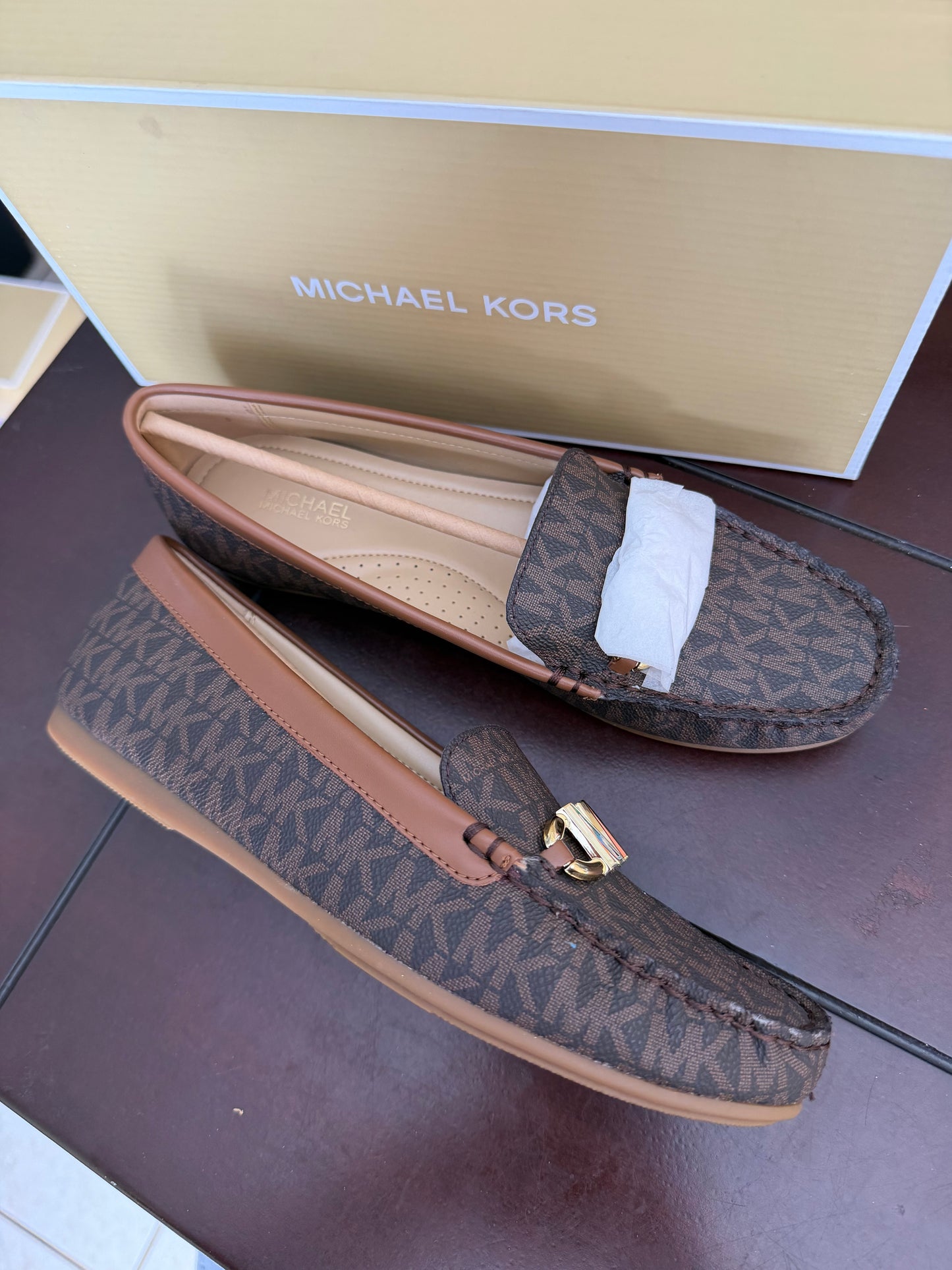 Coach #7.5 usa