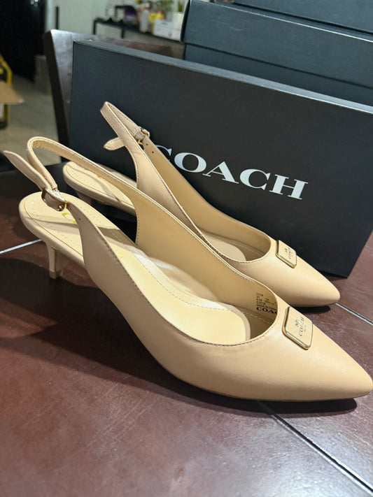 Coach #8.5