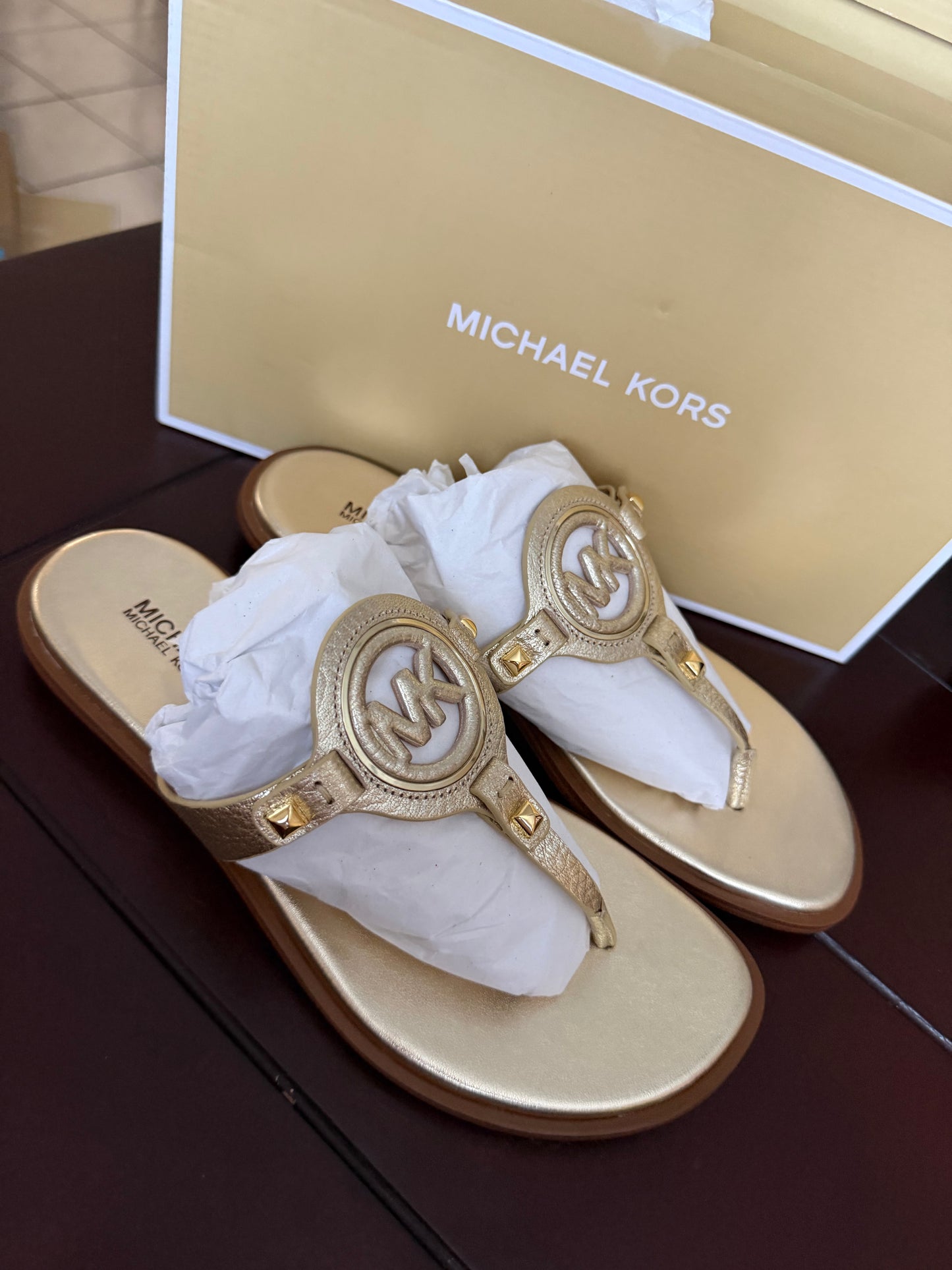 Michael Kors #7.5 USA