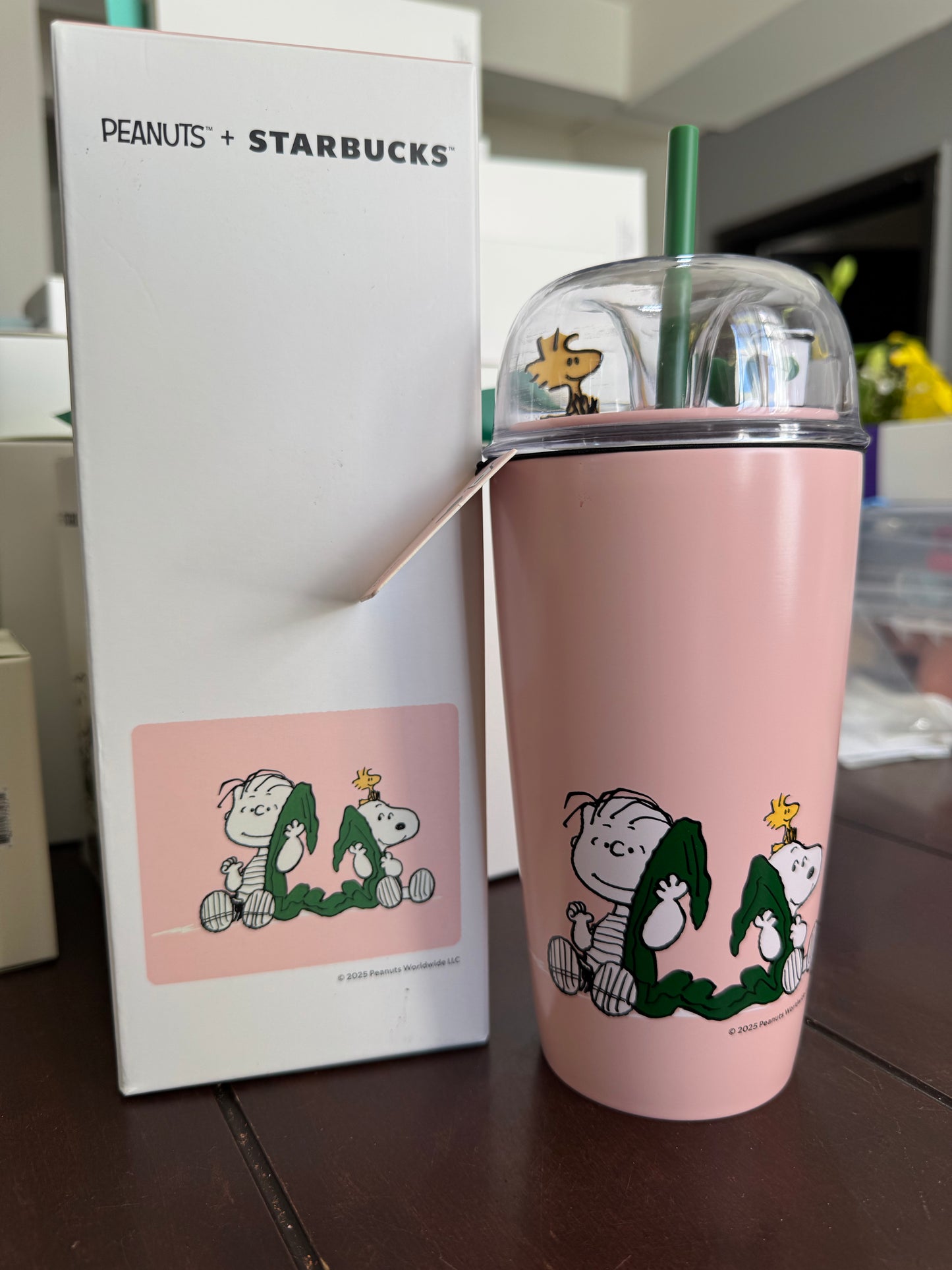Peanuts x Starbucks