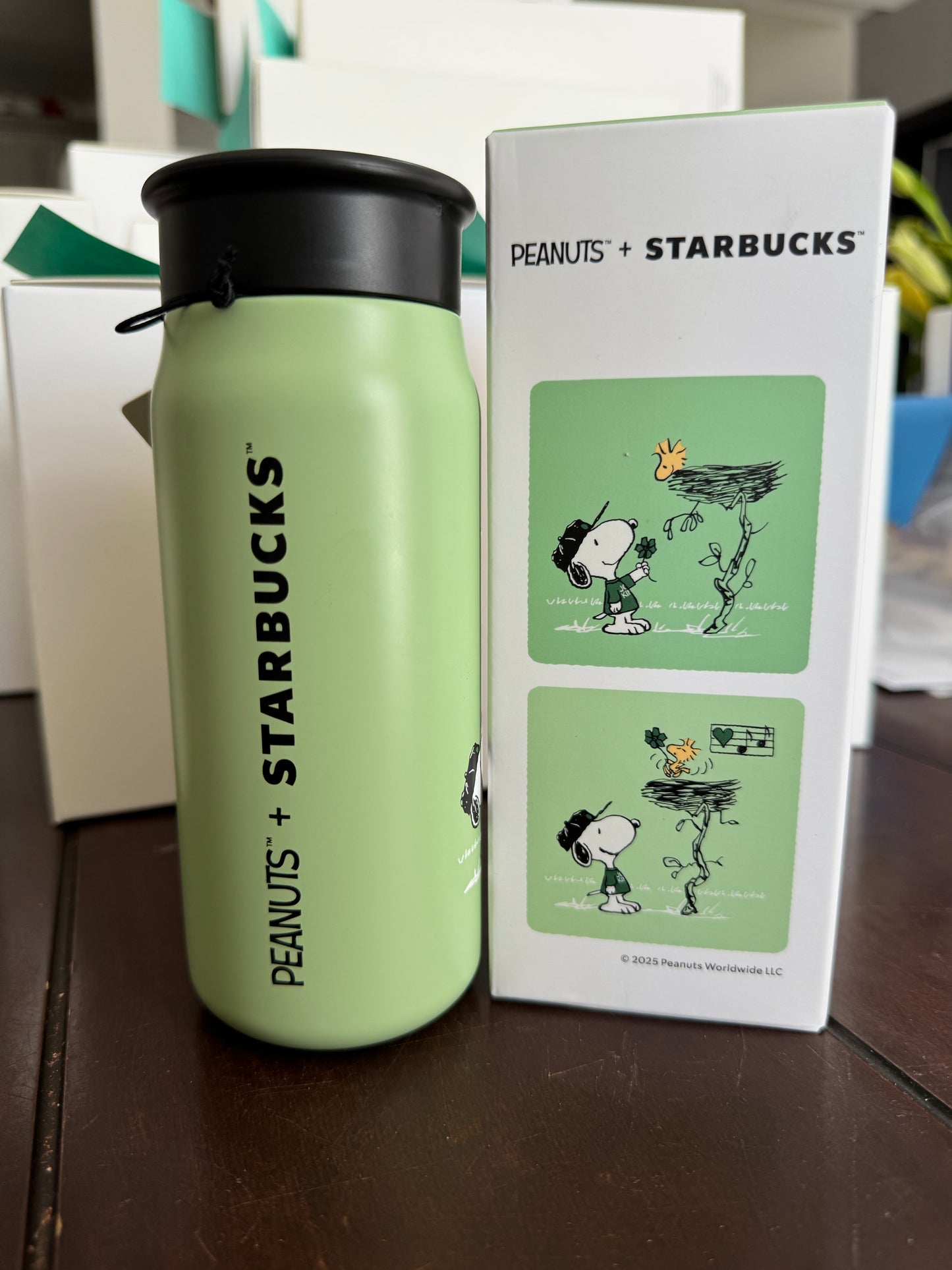 Peanuts x Starbucks