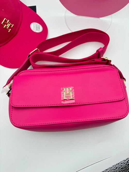 Tommy Hilfiger Crossbody