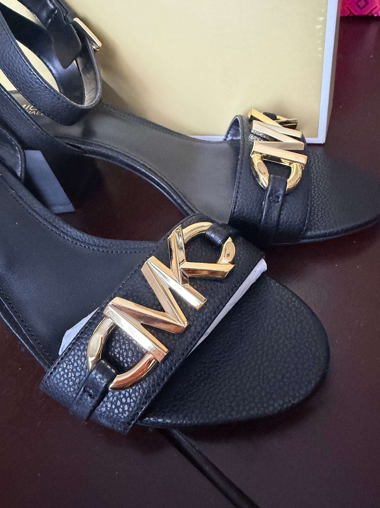 Michael Kors #6.5 USA