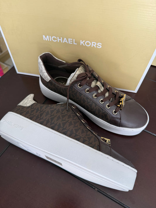 Mk Poppy Lace  #6.5 USA